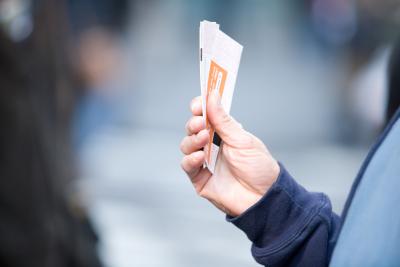 How to Become a Professional Ticket Broker